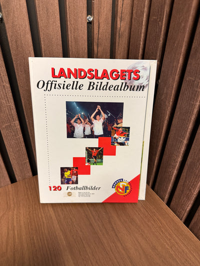 NORGE - LANDSLAGETS OFFISIELLE BILDEALBUM - 32/120 BILDER