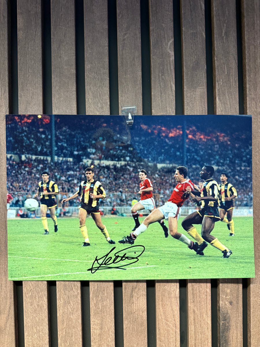 MANCHESTER UNITED - LEE MARTIN - SIGNERT BILDE MED EKTEHETSBEVIS/COA