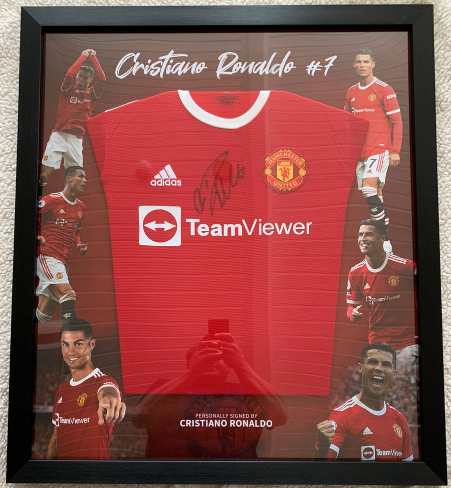 PERSONLIG "ART-FRAME" INNRAMMING AV DRAKT