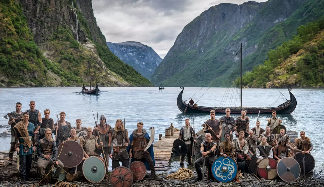SERIER MED NORSKE LANDSLAGSSPILLERE