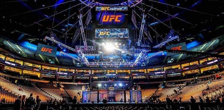 BOKSING OG UFC