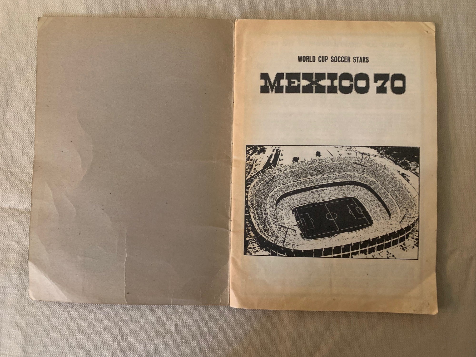 FKS WORLD CUP SOCCER STARS MEXICO 1970 - KOMPLETT ALBUM