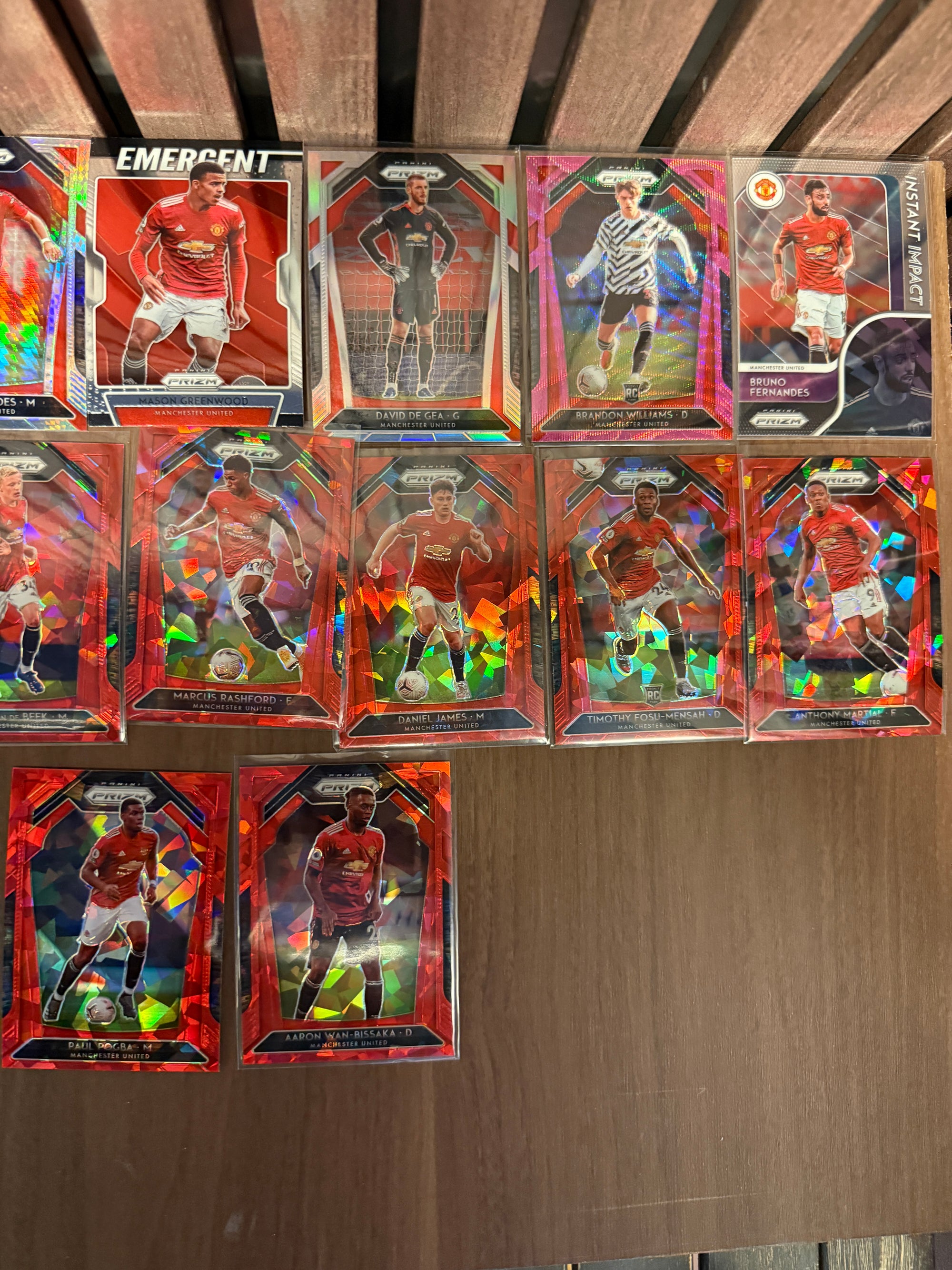 MANCHESTER UNITED - "SUPERLOT" - PANINI PRIZM 2020/21 - 1 LAGSETT & 20 PARALLELLER/INSERTS