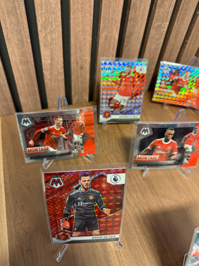 MANCHESTER UNITED - LOT - PANINI MOSAIC - 9 KORT