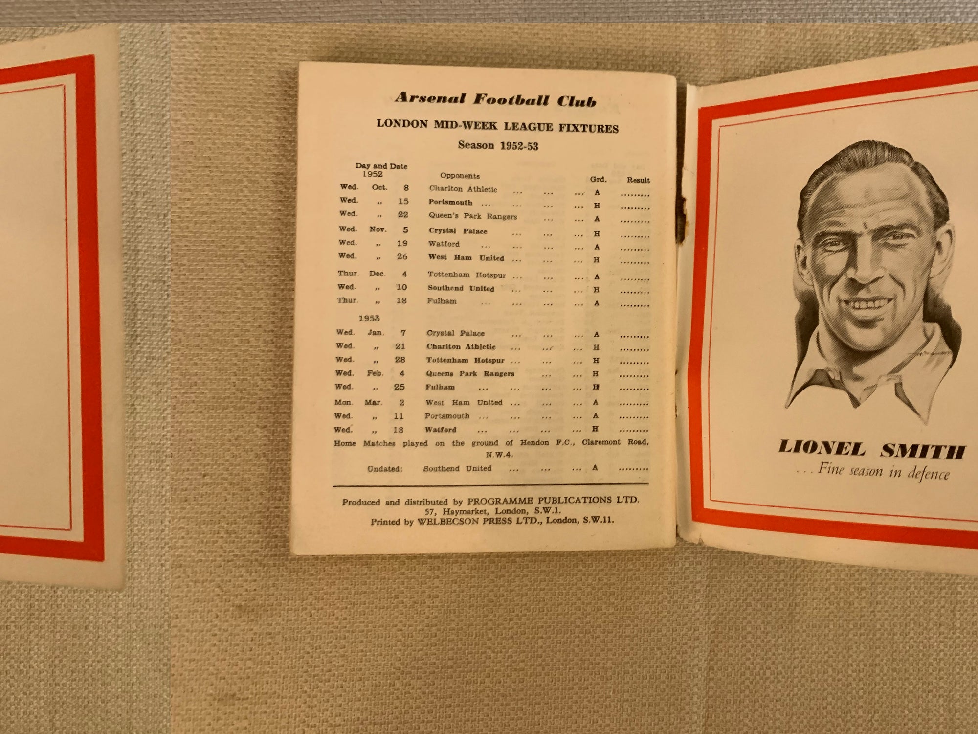 ARSENAL - 1960/61- ARSENAL OFFICIAL HANDBOOK SEASON 1960/61