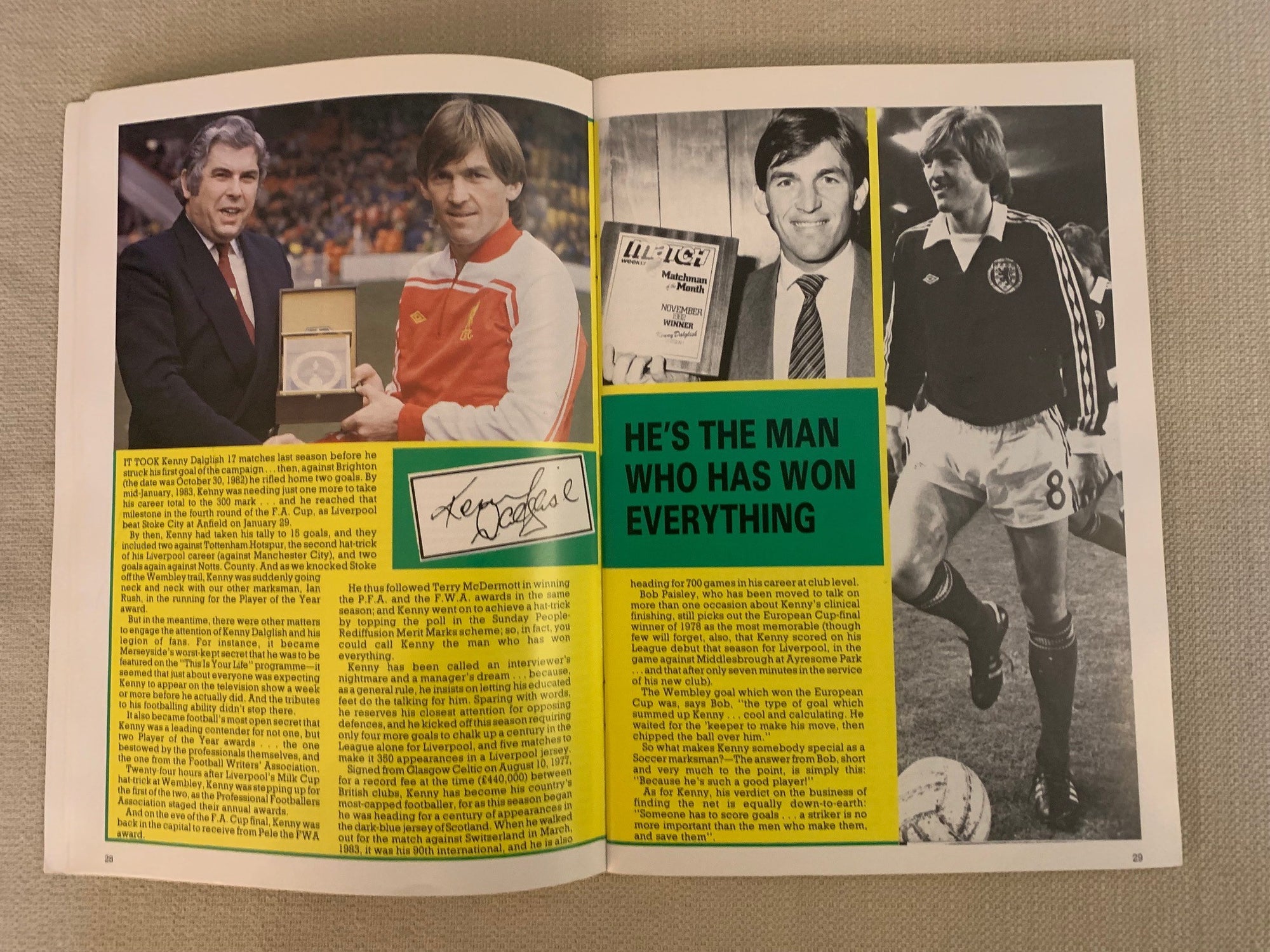 LIVERPOOL - 1983/84 - LIVERPOOL OFFICIAL YEARBOOK SEASON 1983/84