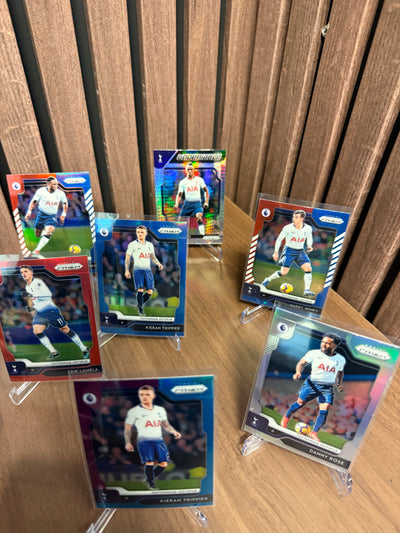 TOTTENHAM HOTSPUR - LOT - PANINI PRIZM 2019/20 - INSERTS, PARALLELLER, NUMMERERTE OG 1 LAGSETT