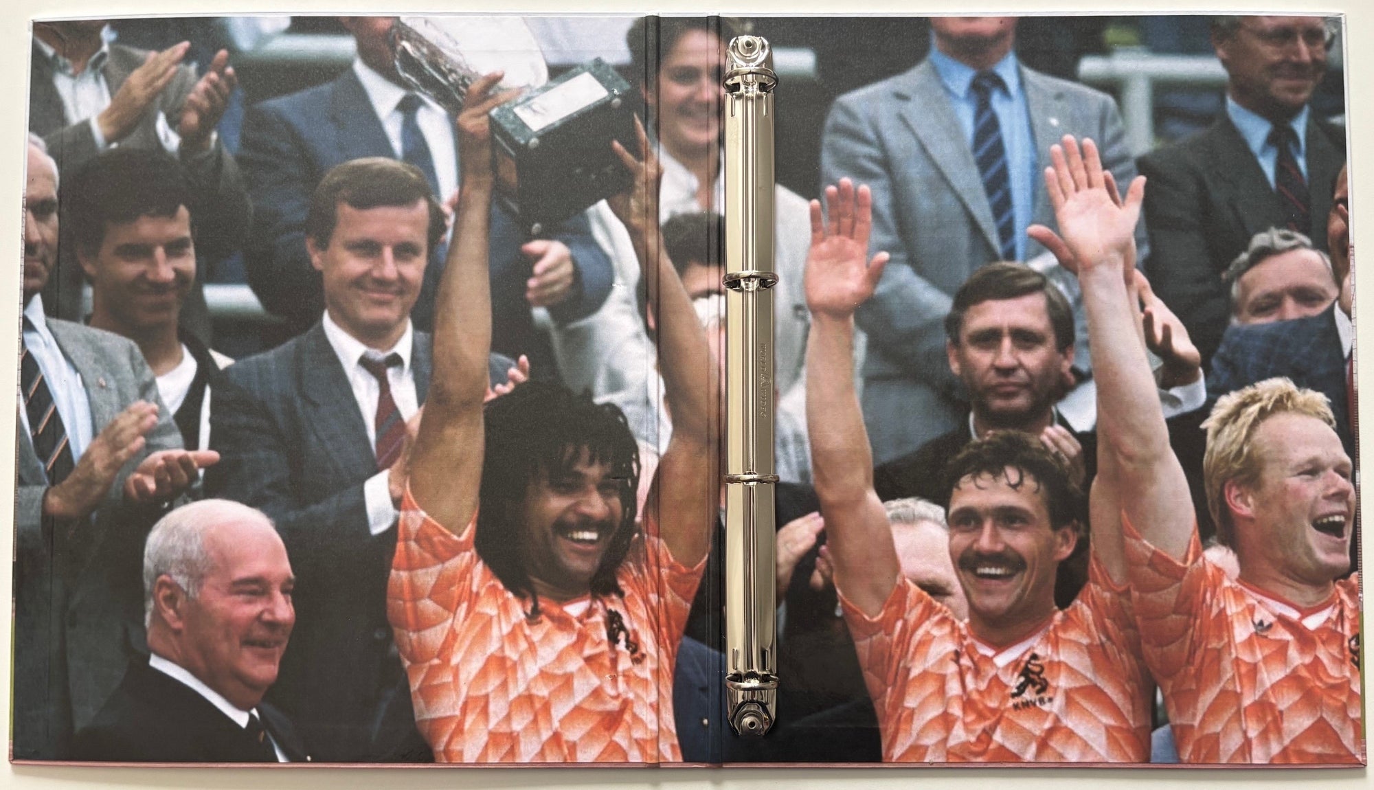 000. 4-RINGS PERM - PANINI - UEFA EURO 1988 - GERMANY