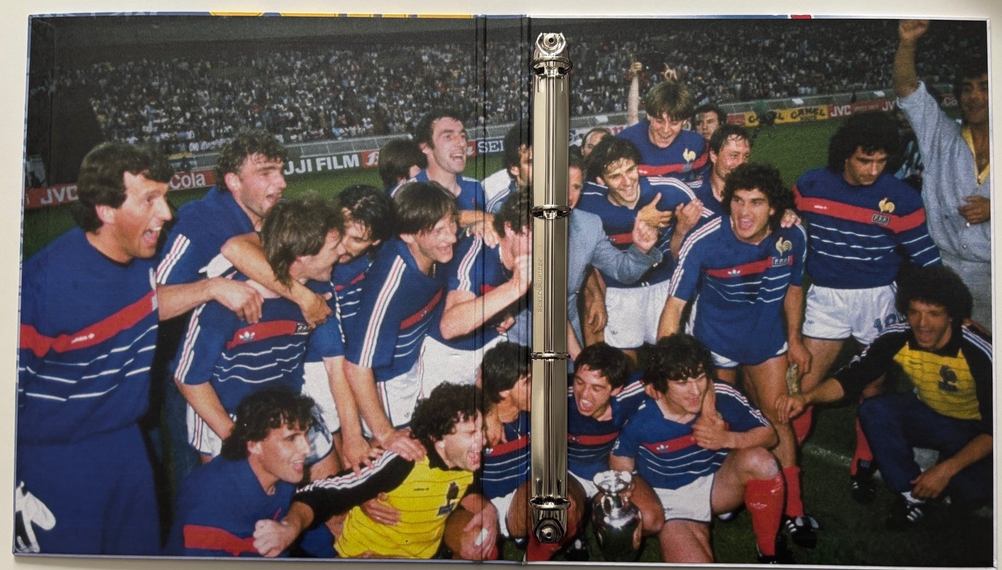 000. 4-RINGS PERM - PANINI - UEFA EURO 1984 - FRANCE