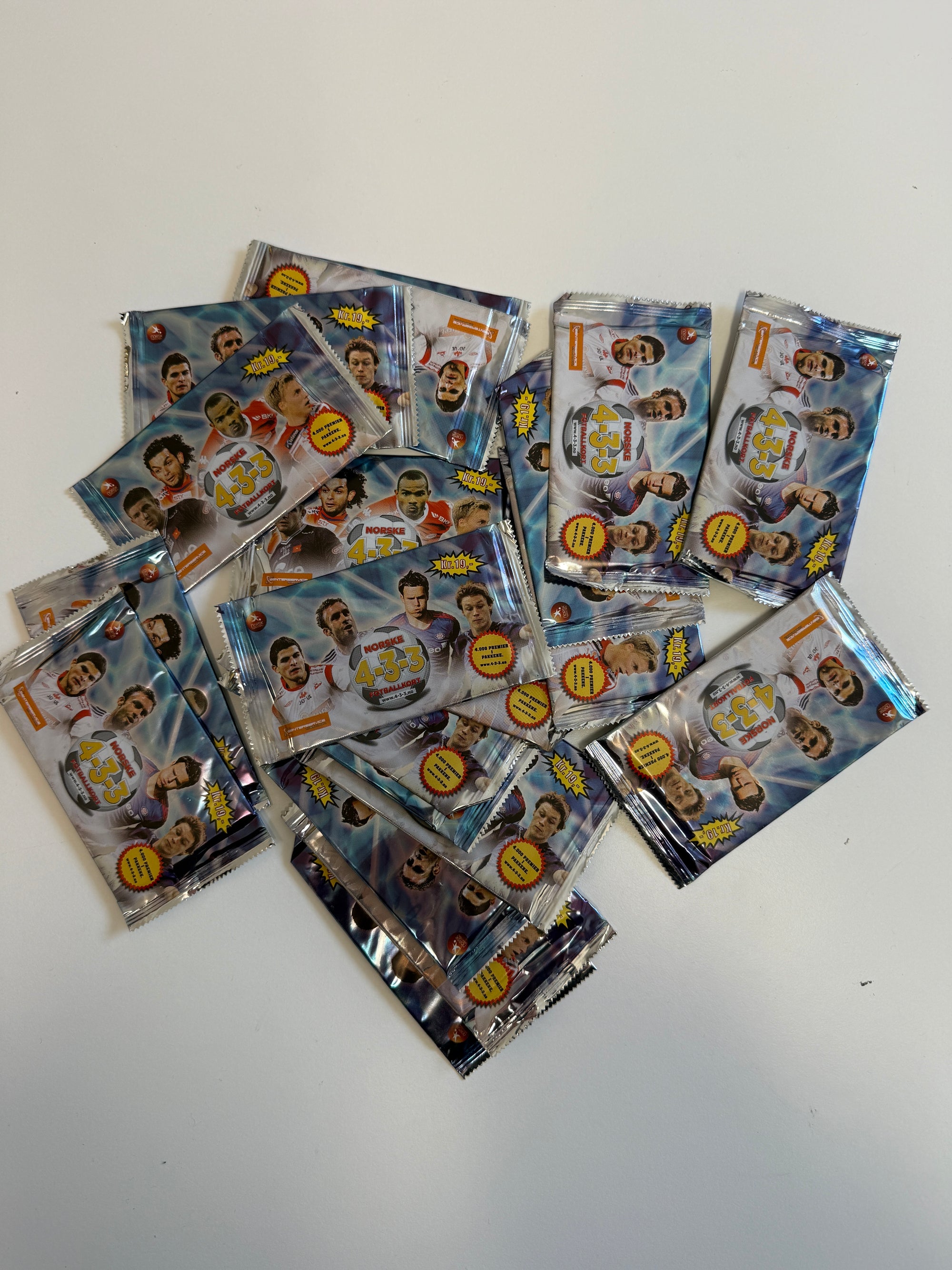 20 PAKKER MED 4-3-3 - NORSKE FOTBALLKORT FRA TIPPELIGAEN 2012