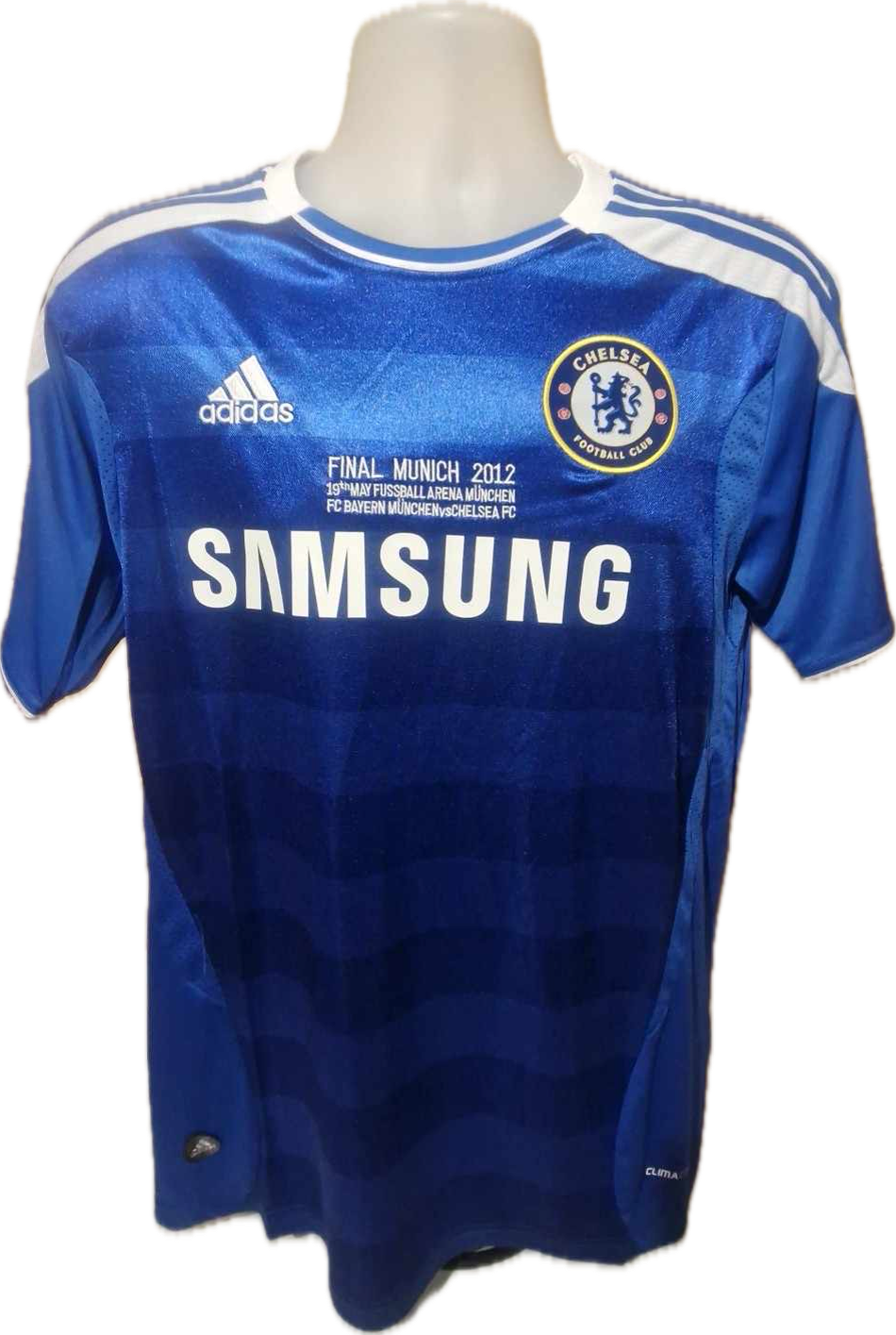 ASHLEY COLE - SIGNERT DRAKT MED EKTEHETSBEVIS/COA