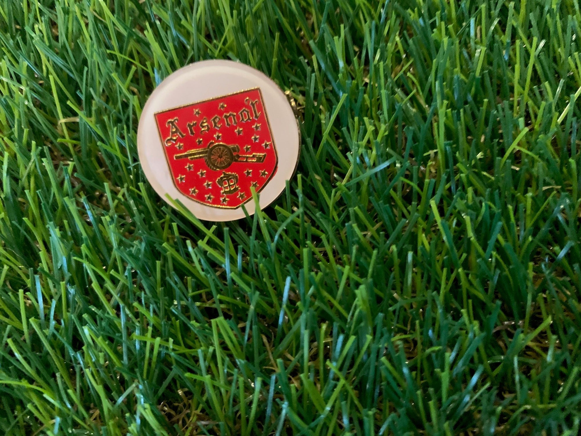 ARSENAL - VINTAGE CREST PIN