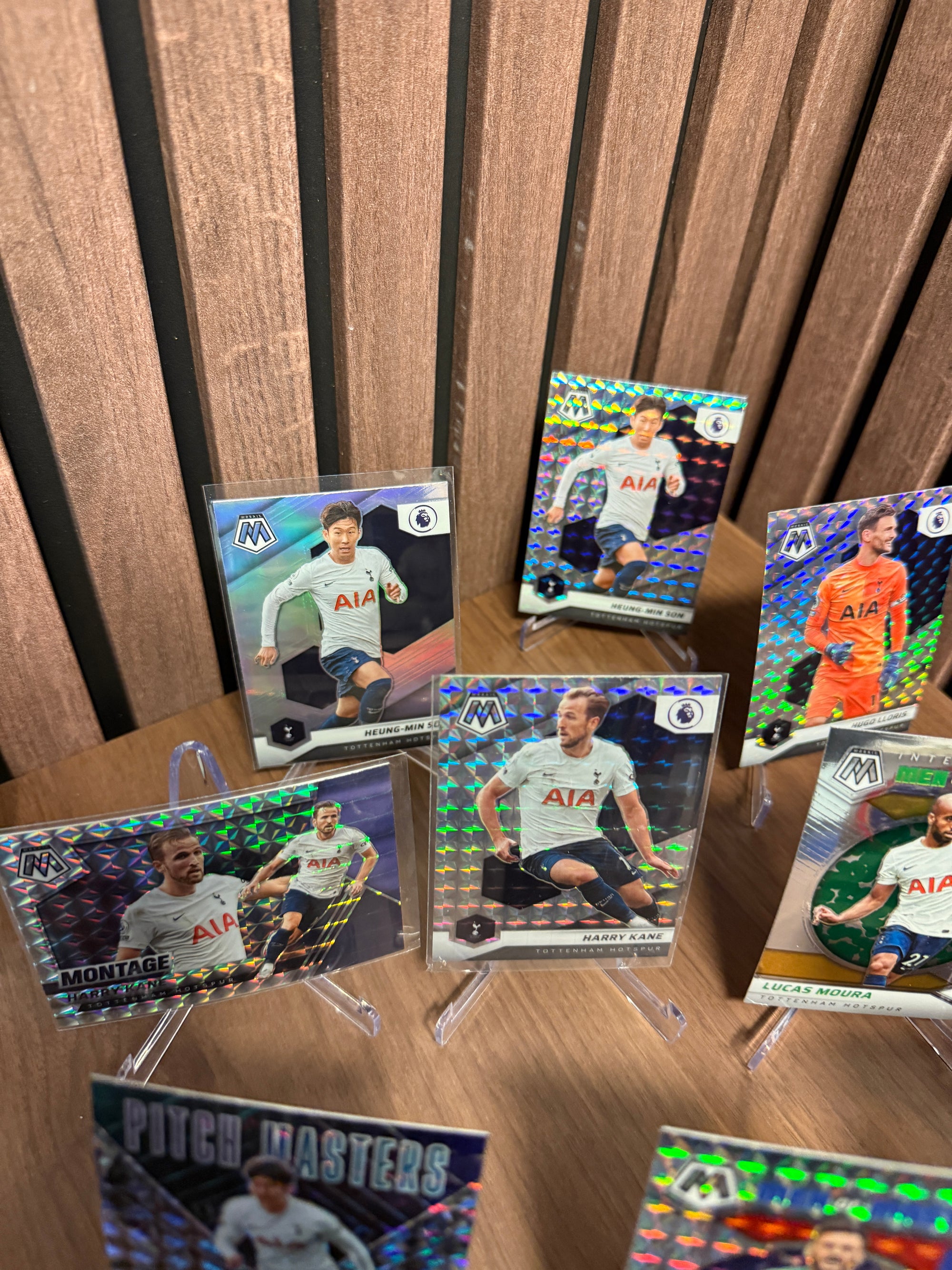 TOTTENHAM HOTSPUR - LOT - PANINI MOSAIC - PARALLELLER, INSERTS OG LAGSETT