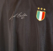 GIANLUIGI BUFFON - SIGNERT DRAKT MED EKTEHETSBEVIS/COA