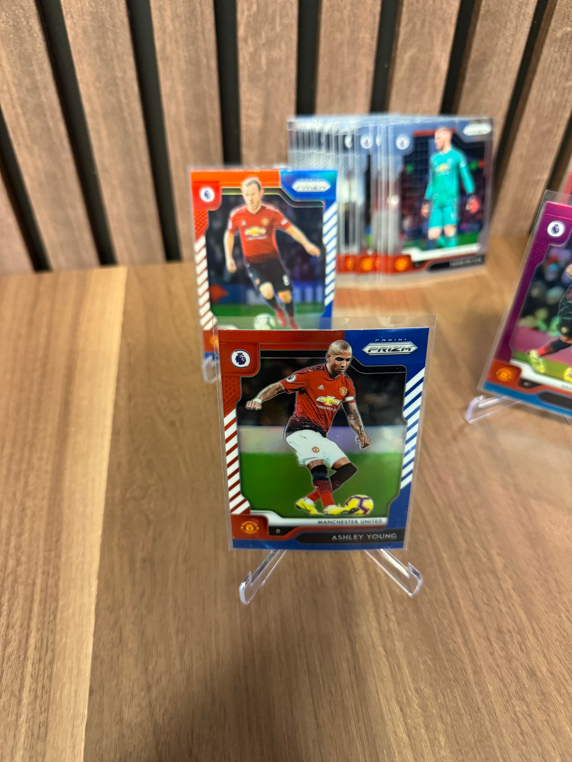 MANCHESTER UNITED - LOT - PANINI PRIZM 2019/20 - PARALLELLER OG LAGSETT OG NUMMERERT