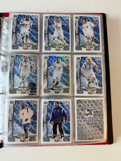 TIPPELIGAEN 2012 - KOMPLETT SERIE - BASE, TRENER, BADGE, INSERTS, PREMIEKORT & EN UÅPNET PAKKE