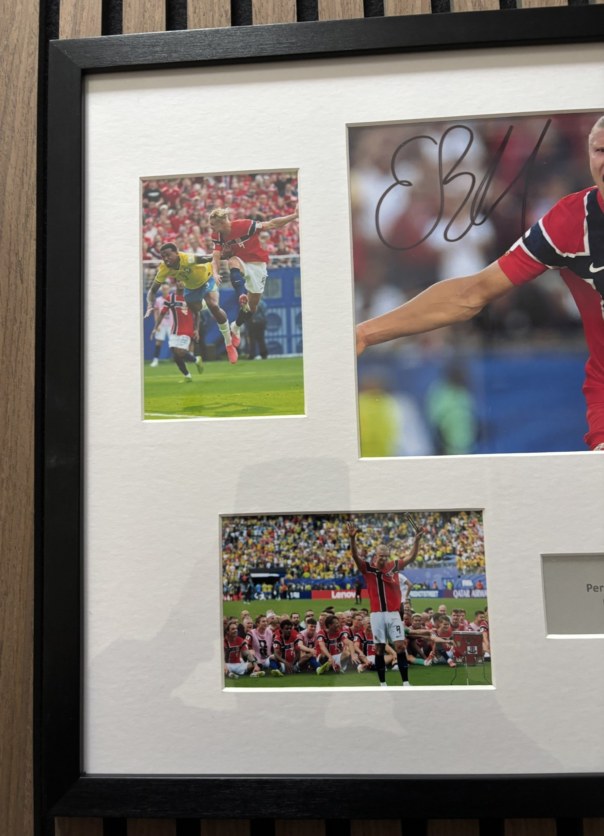 ERLING HAALAND - SIGNERT BILDE MED EKTEHETSBEVIS/COA