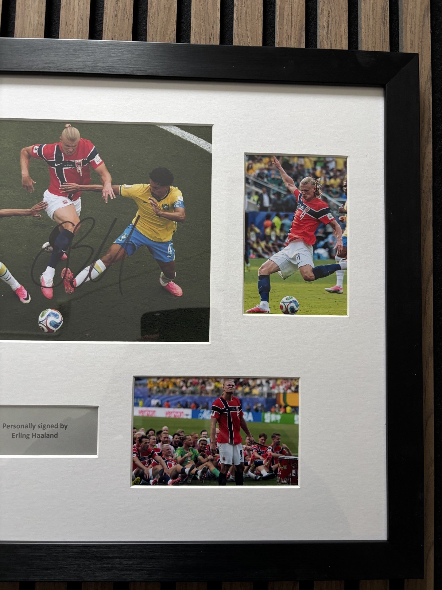 ERLING HAALAND - SIGNERT BILDE MED EKTEHETSBEVIS/COA
