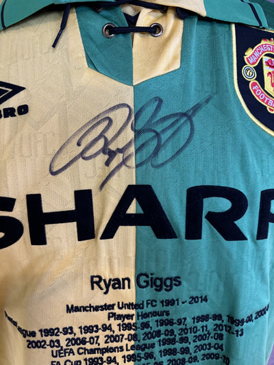 RYAN GIGGS -HONOURS SHIRT - SIGNERT DRAKT MED EKTEHETSBEVIS/COA