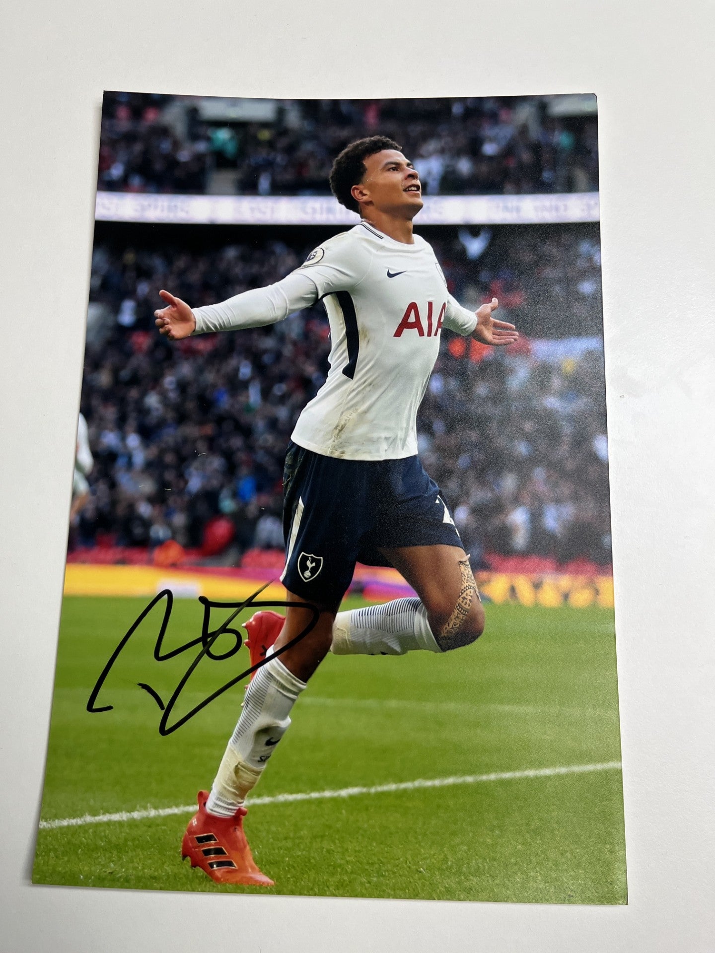 TOTTENHAM HOTSPURS FC - DELE ALLI - BILDE UTEN EKTEHETSBEVIS/COA