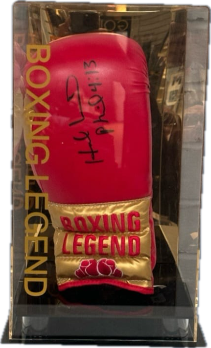 EVANDER HOLYFIELD - SIGNERT HANSKE I DISPLAY MED EKTEHETSBEVIS/COA