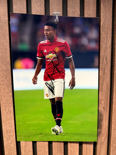 JESSE LINGARD - SIGNERT BILDE MED EKTEHETSBEVIS/COA