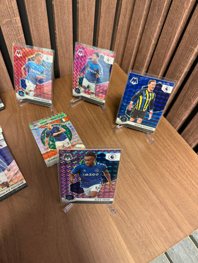 EVERTON - LOT - MOSAIC - 13 PARALLELLER, INSERTS, NUMMERERTE OG 1 LAGSETT