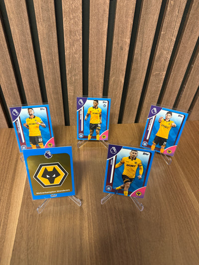 WOLVERHAMPTON WANDERERS - LOT - TOPPS PREMIER LEAGUE 2026 - BLUE PARALLELL