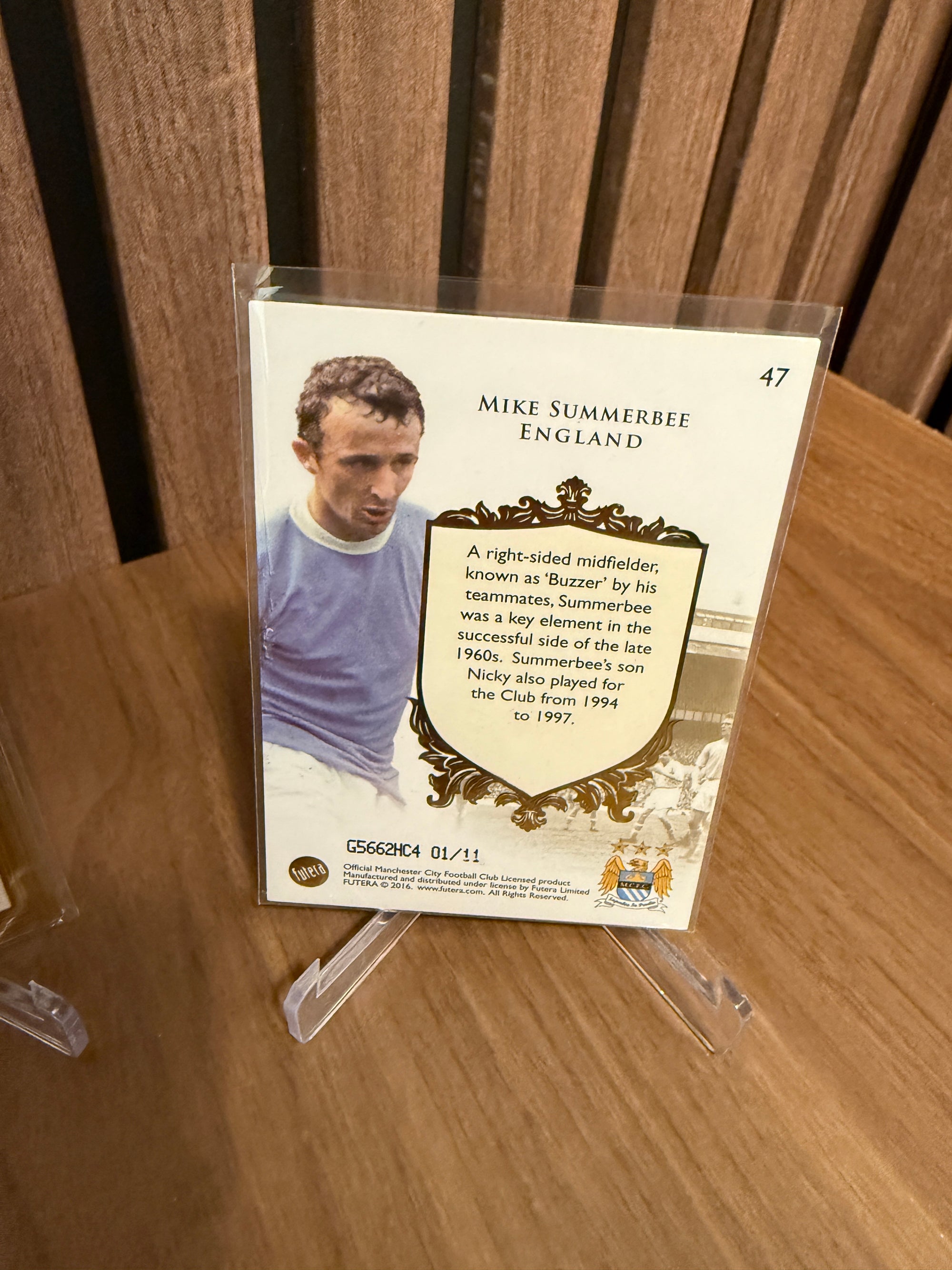 MANCHESTER CITY - "HIGH-END" FUTERA LOT - 3 NUMMERERTE KORT