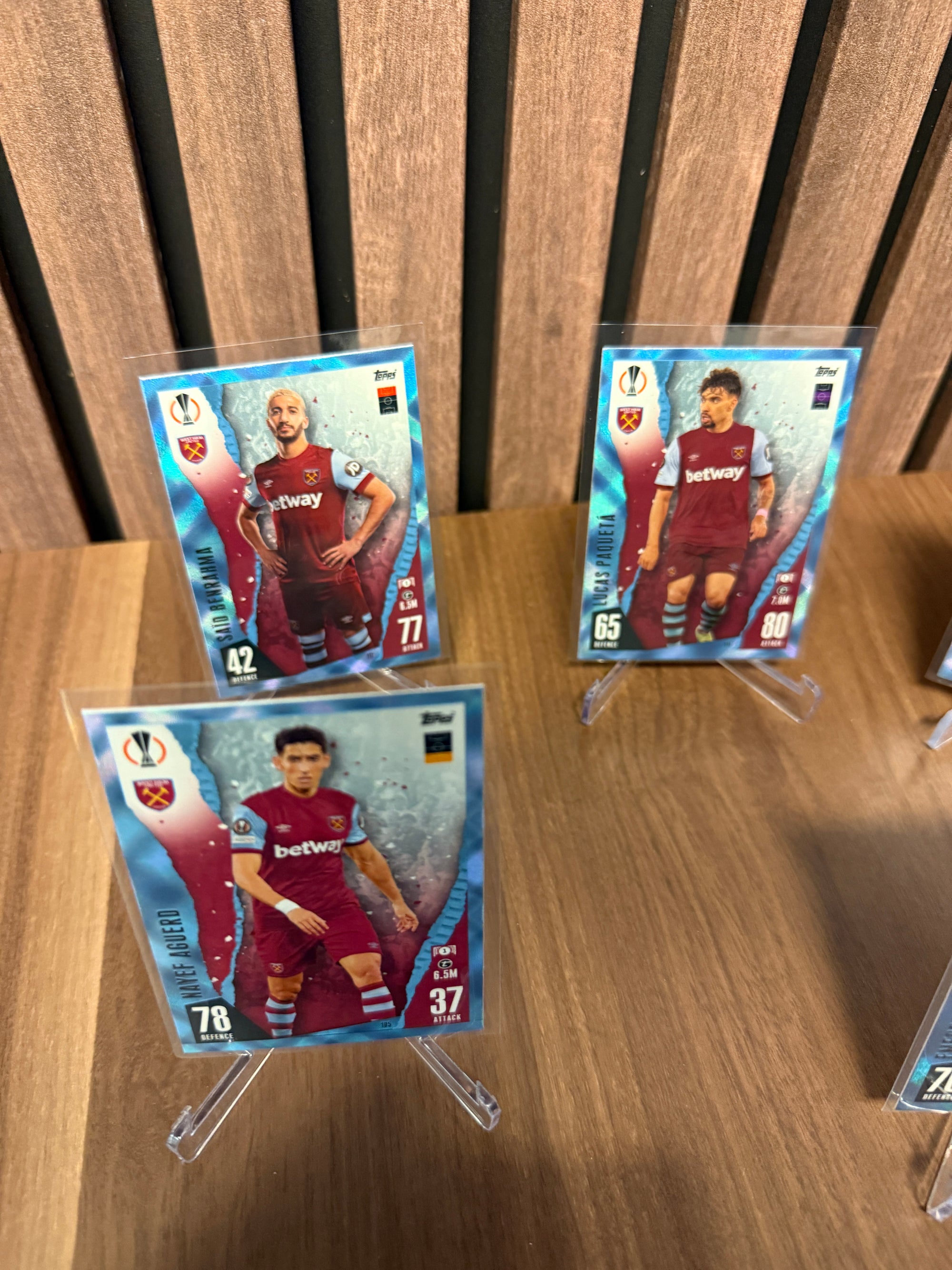 WEST HAM UNITED - LOT - TOPPS MATCH ATTAX CRYSTAL