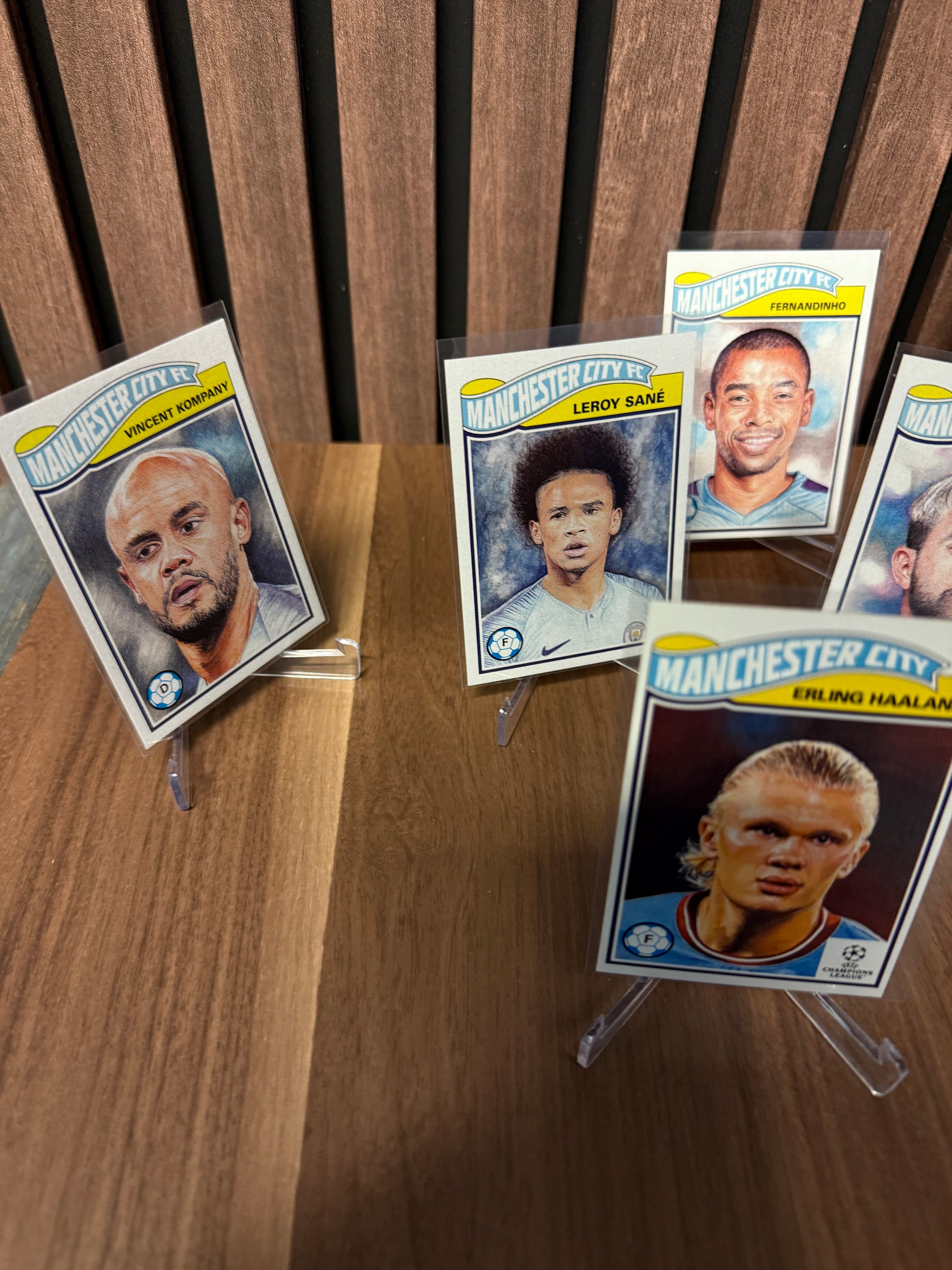 MANCHESTER CITY - LOT - TOPPS LIVING