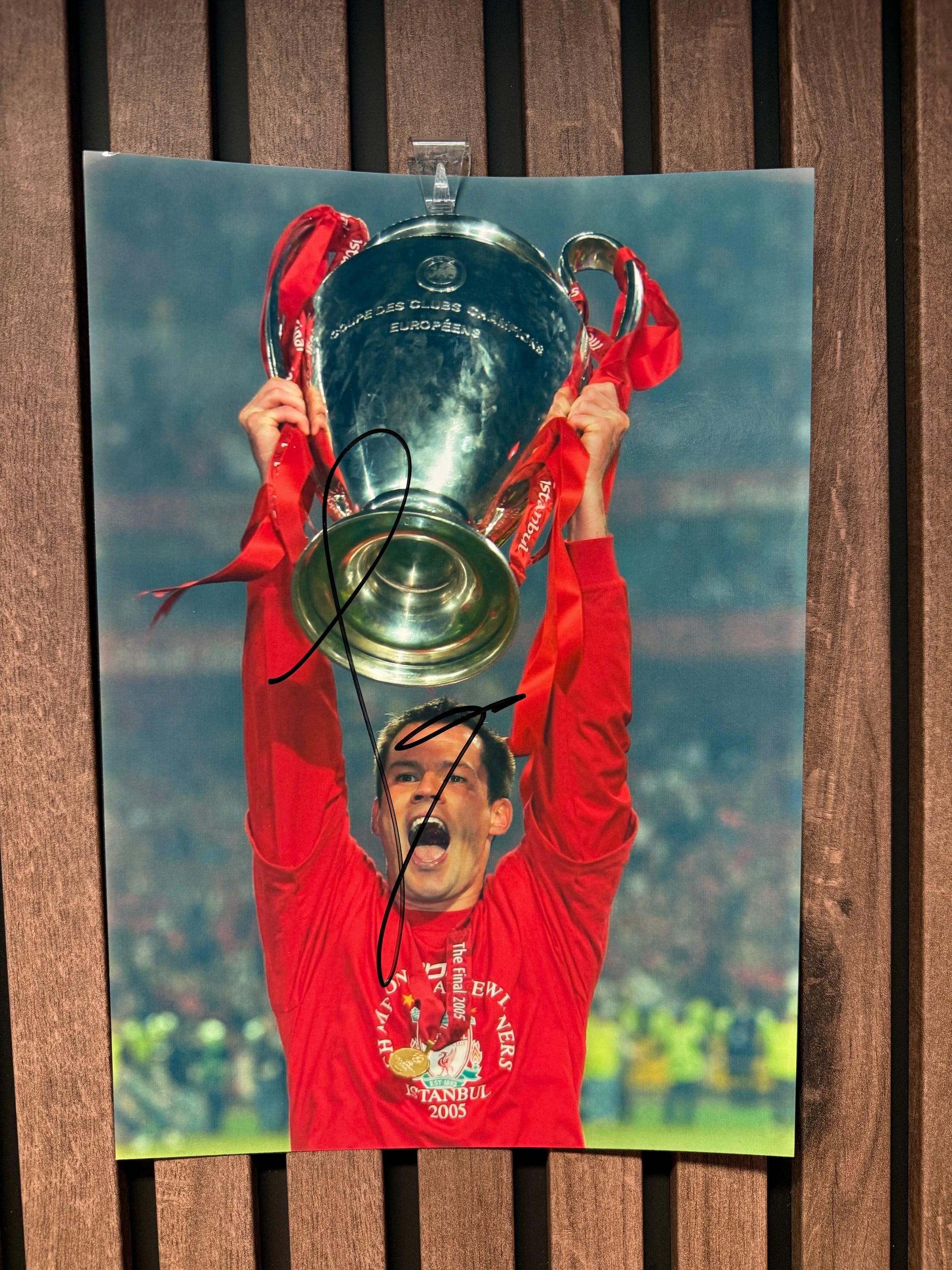 JAMIE CARRAGHER - SIGNERT BILDE MED EKTEHETSBEVIS/COA