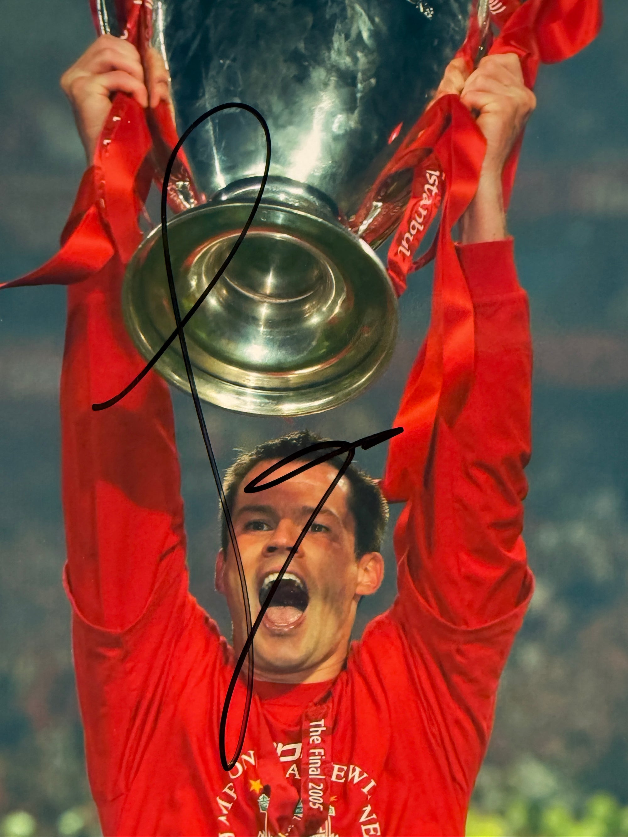 JAMIE CARRAGHER - SIGNERT BILDE MED EKTEHETSBEVIS/COA