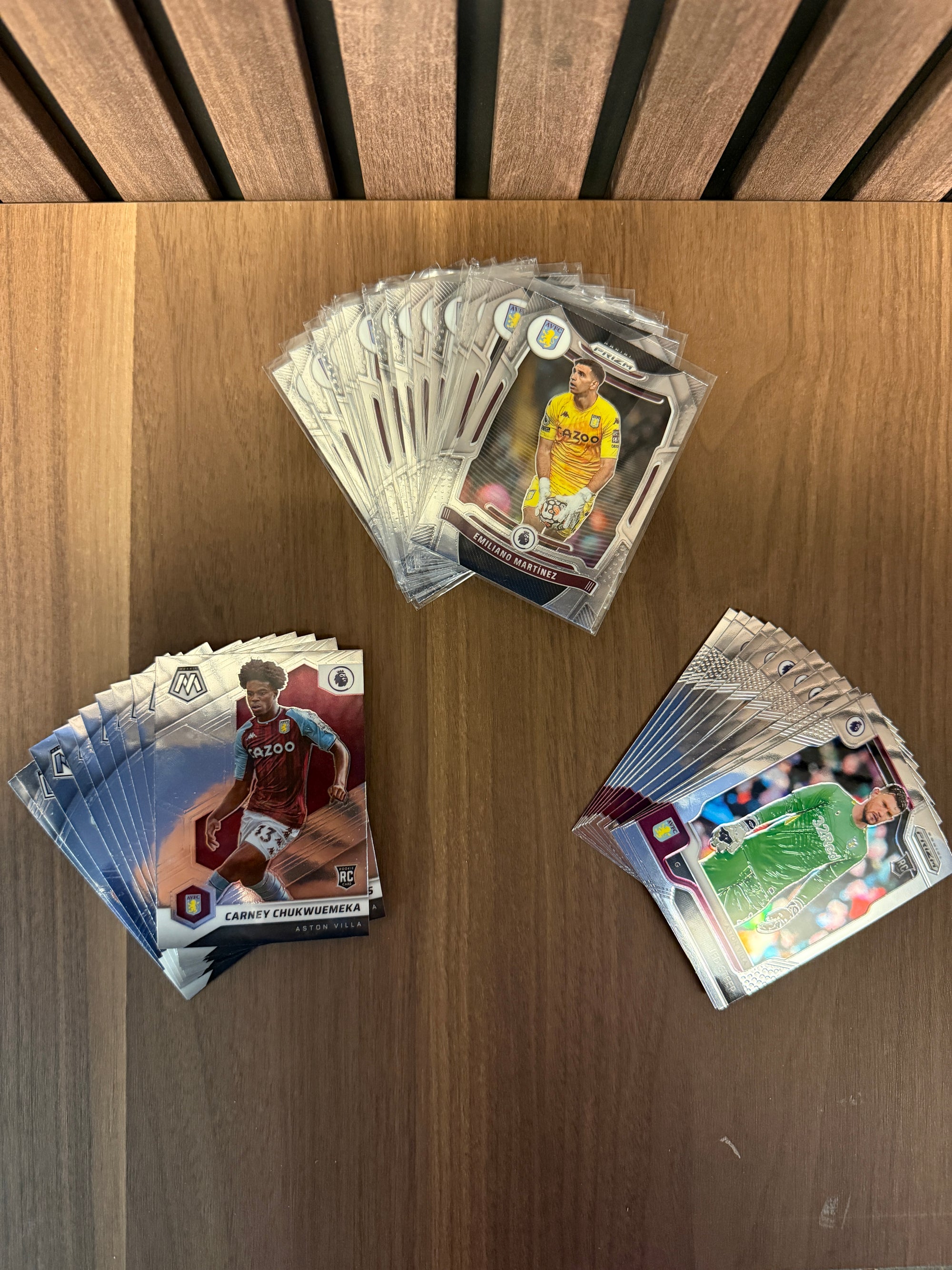 ASTON VILLA - "HIGH-END" LOT - PRIZM OG MOSAIC