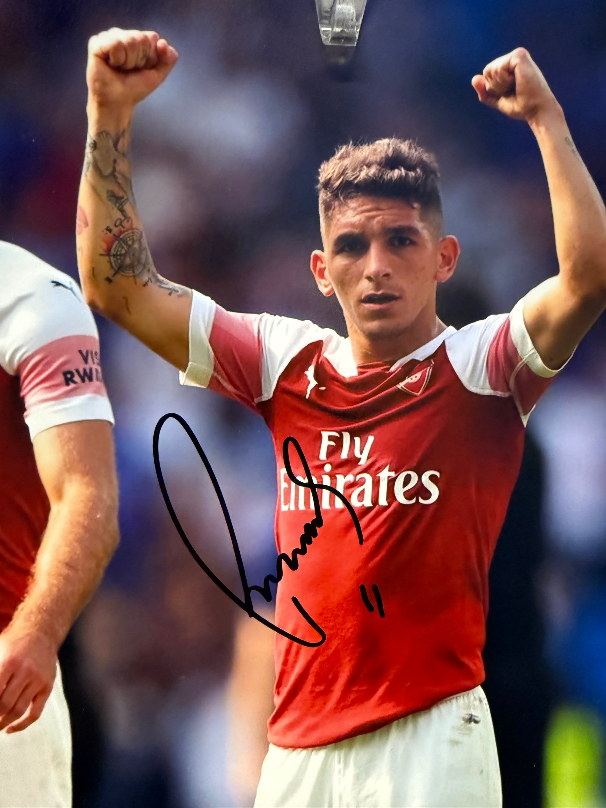 ARSENAL - LUCAS TORREIRA - SIGNERT BILDE MED EKTEHETSBEVIS/COA