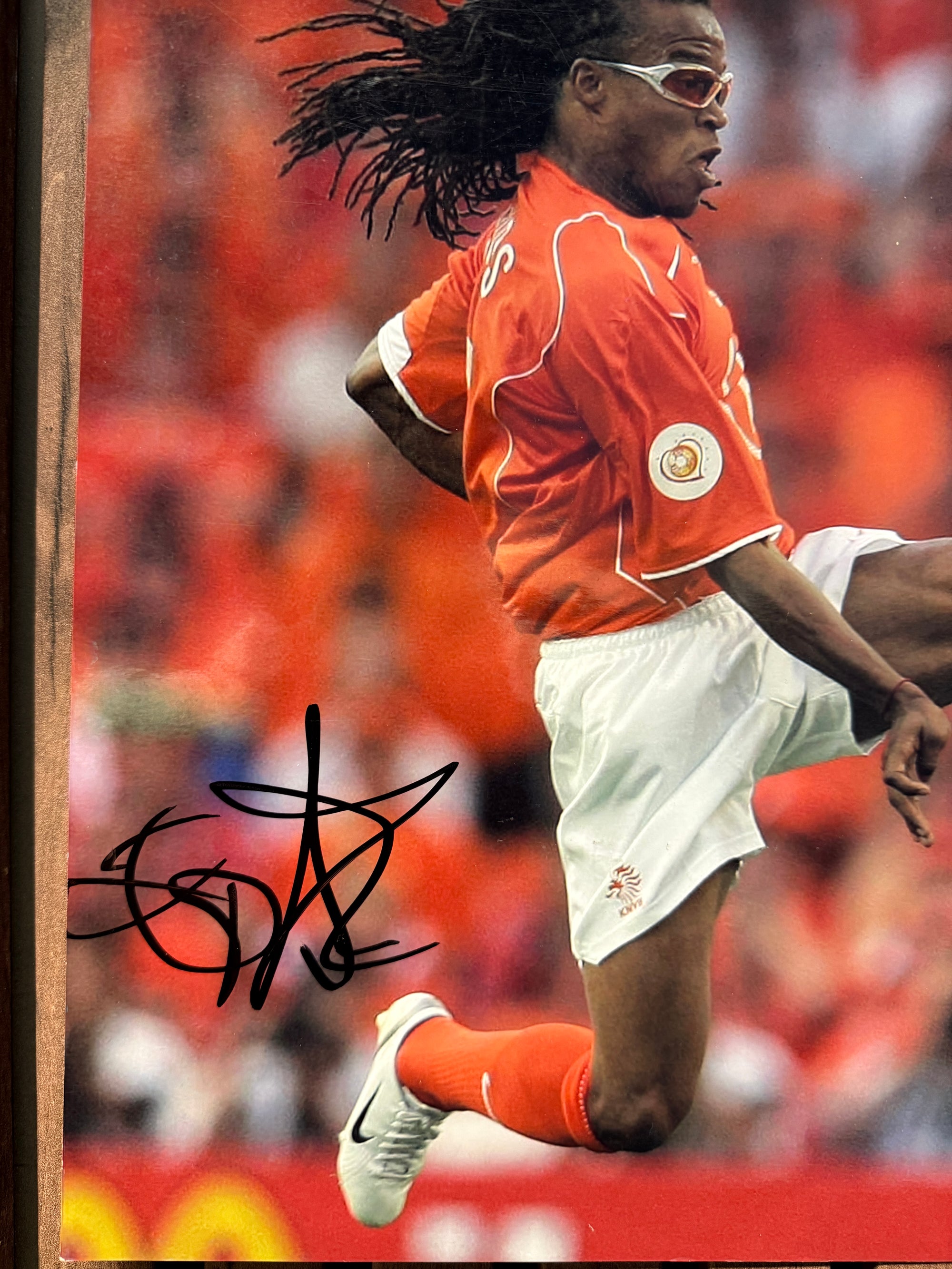 NEDERLAND - EDGAR DAVIDS - SIGNERT BILDE MED EKTEHETSBEVIS/COA