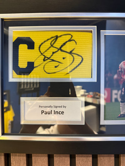 PAUL INCE - SIGNERT KAPTEINSBIND MED EKTEHETSBEVIS/COA