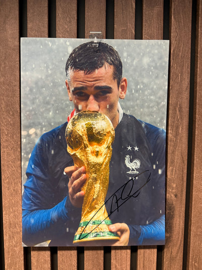 ANTOINE GRIEZMANN - SIGNERT BILDE MED EKTEHETSBEVIS/COA