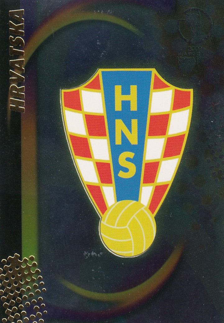 127. CROATIA - COUNTRY BADGE - FOIL