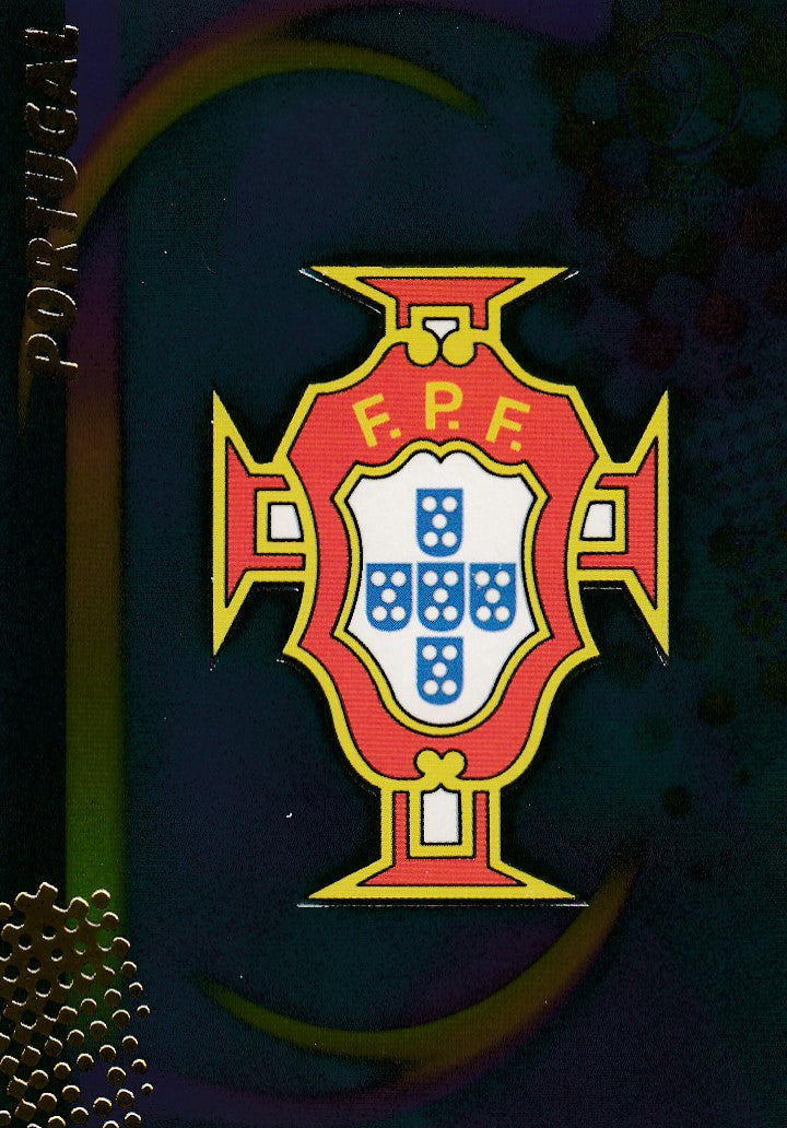 134. PORTUGAL - COUNTRY BADGE - FOIL