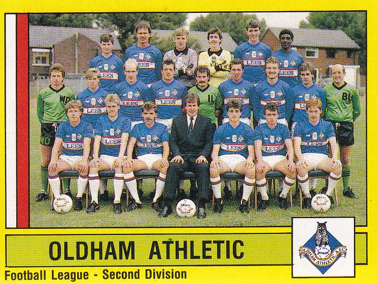 432. OLDHAM ATHLETIC - TEAM PHOTO