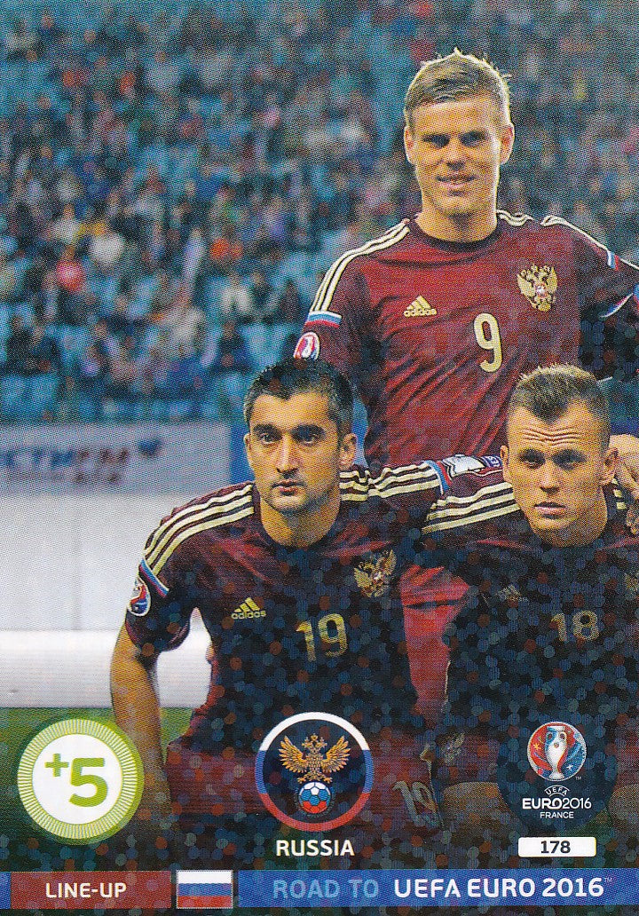 178. RUSSIA - LINE-UP