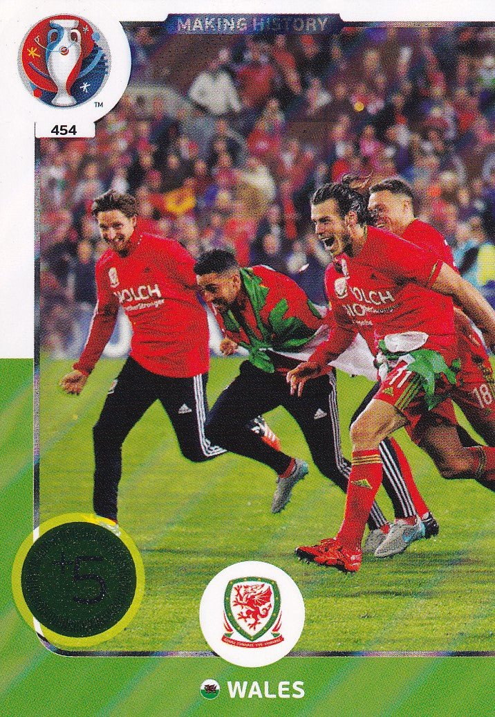454. WALES - MAKING HISTORY