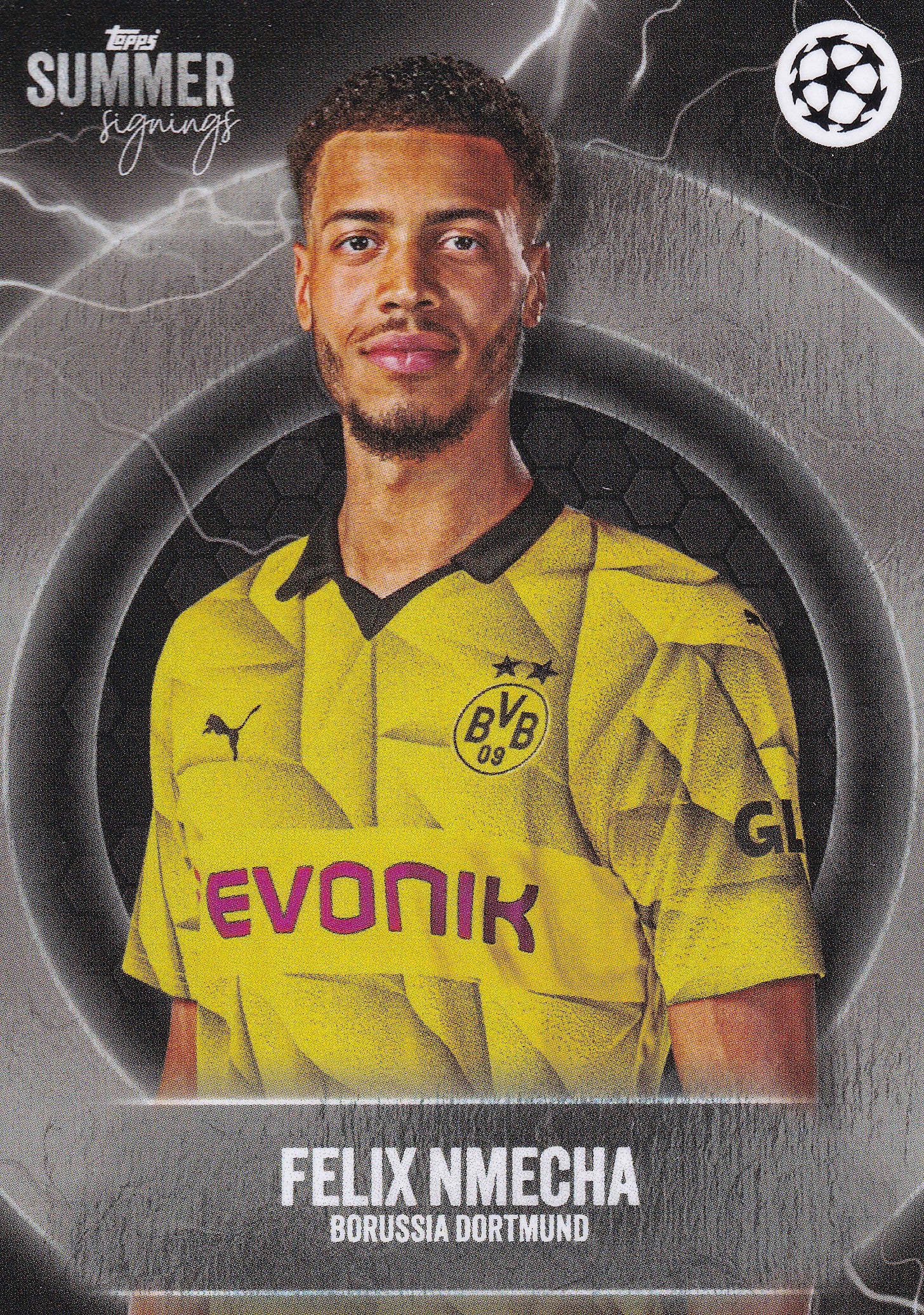 FELIX NMECHA - BORUSSIA DORTMUND
