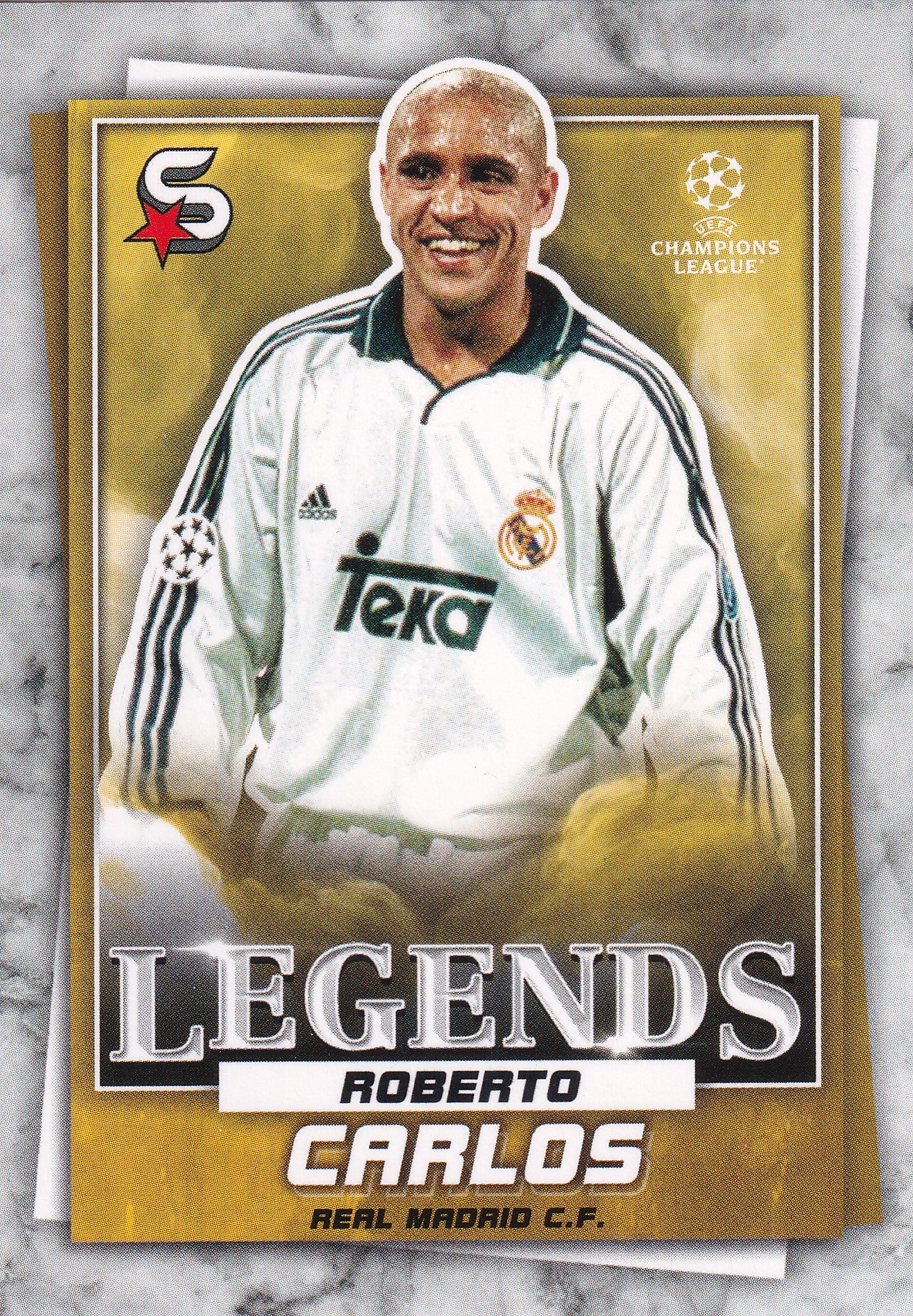 194. ROBERTO CARLOS - REAL MADRID C.F. - LEGENDS