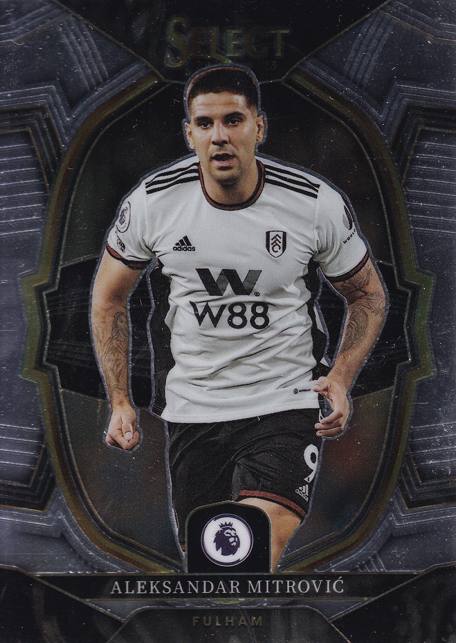 041. ALEKSANDAR MITROVIC - FULLHAM