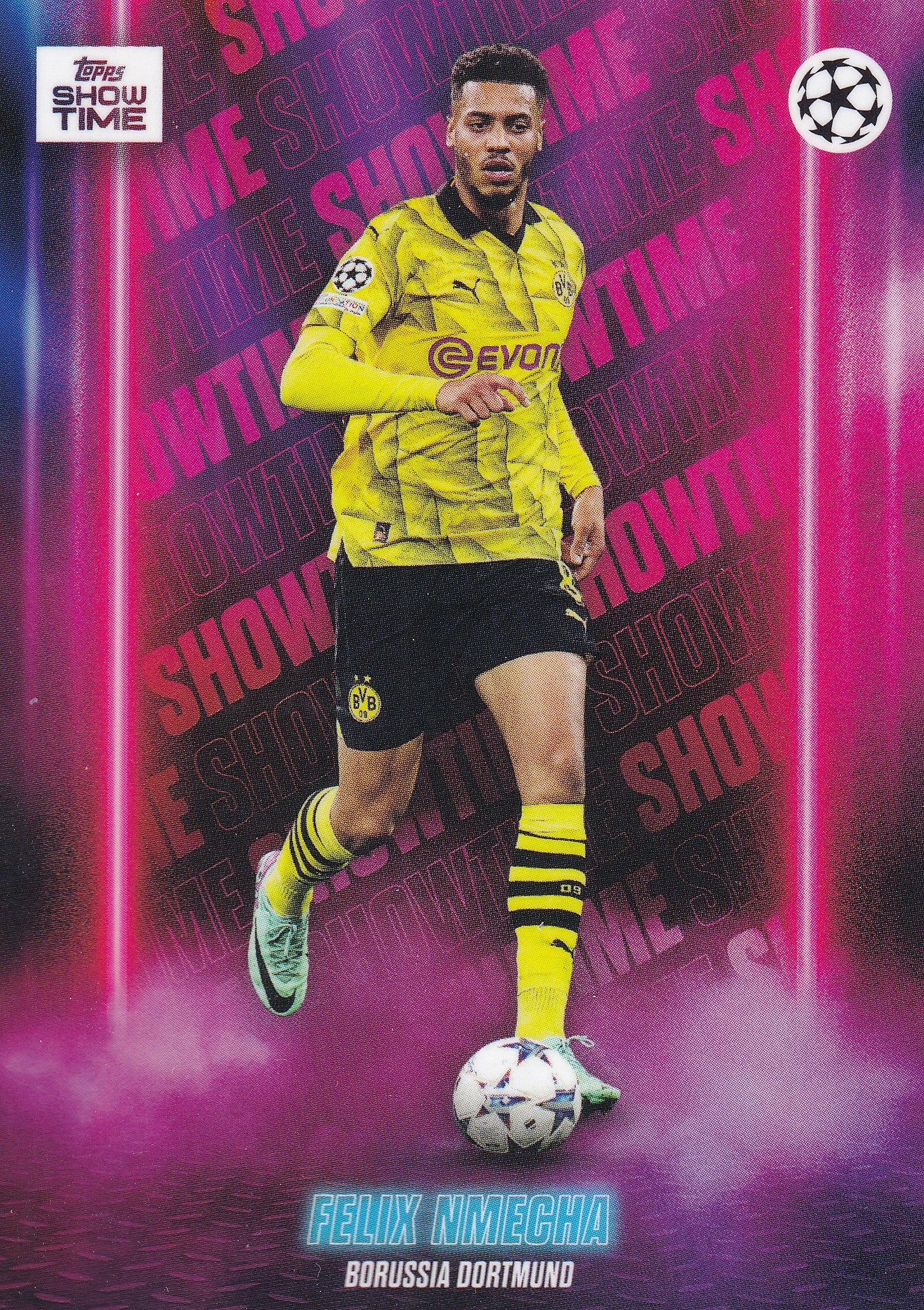 BORUSSIA DORTMUND - FELIX NMECHA