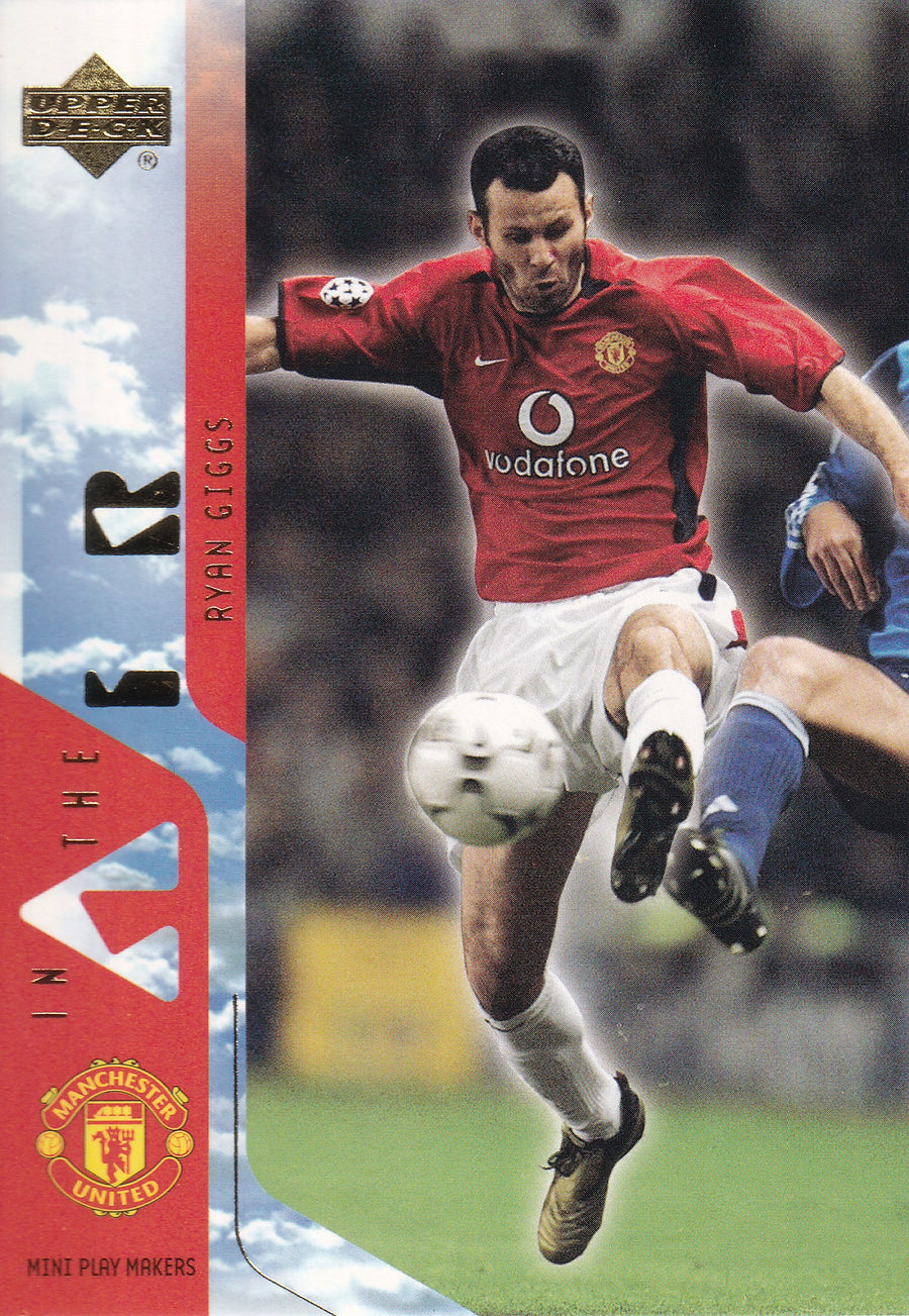 047. RYAN GIGGS - MANCHESTER UNITED - IN THE AIR