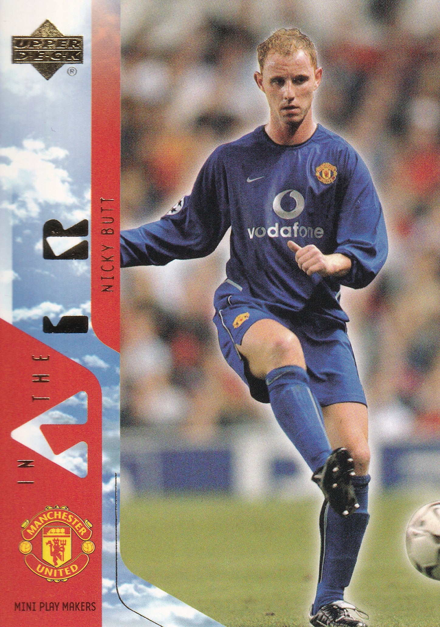 050. NICKY BUTT - MANCHESTER UNITED - IN THE AIR