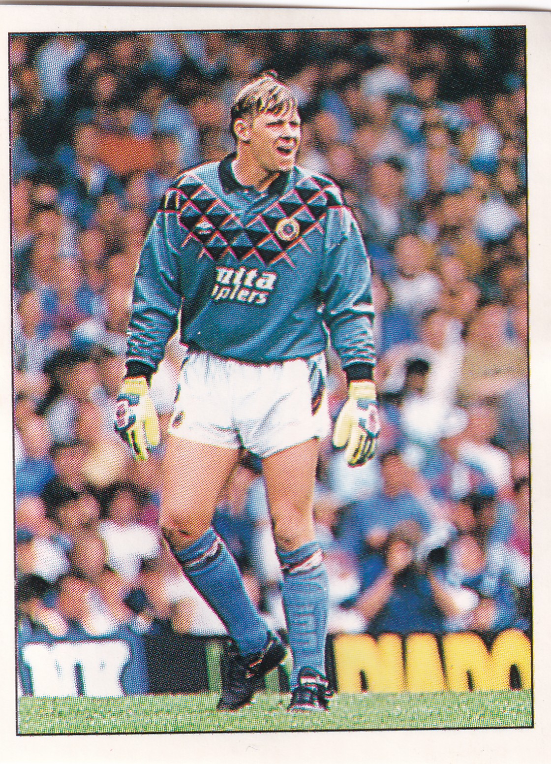 008. NIGEL SPINK - ASTON VILLA